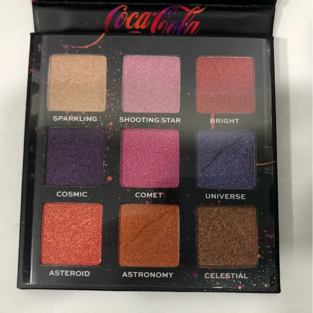 Revolution Coca Cola Mini Shadow Palette NEW